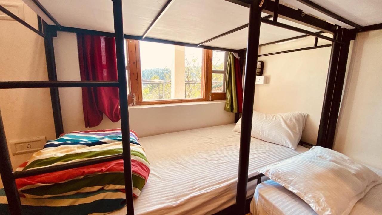 Madpackers Manali Hostel Buitenkant foto